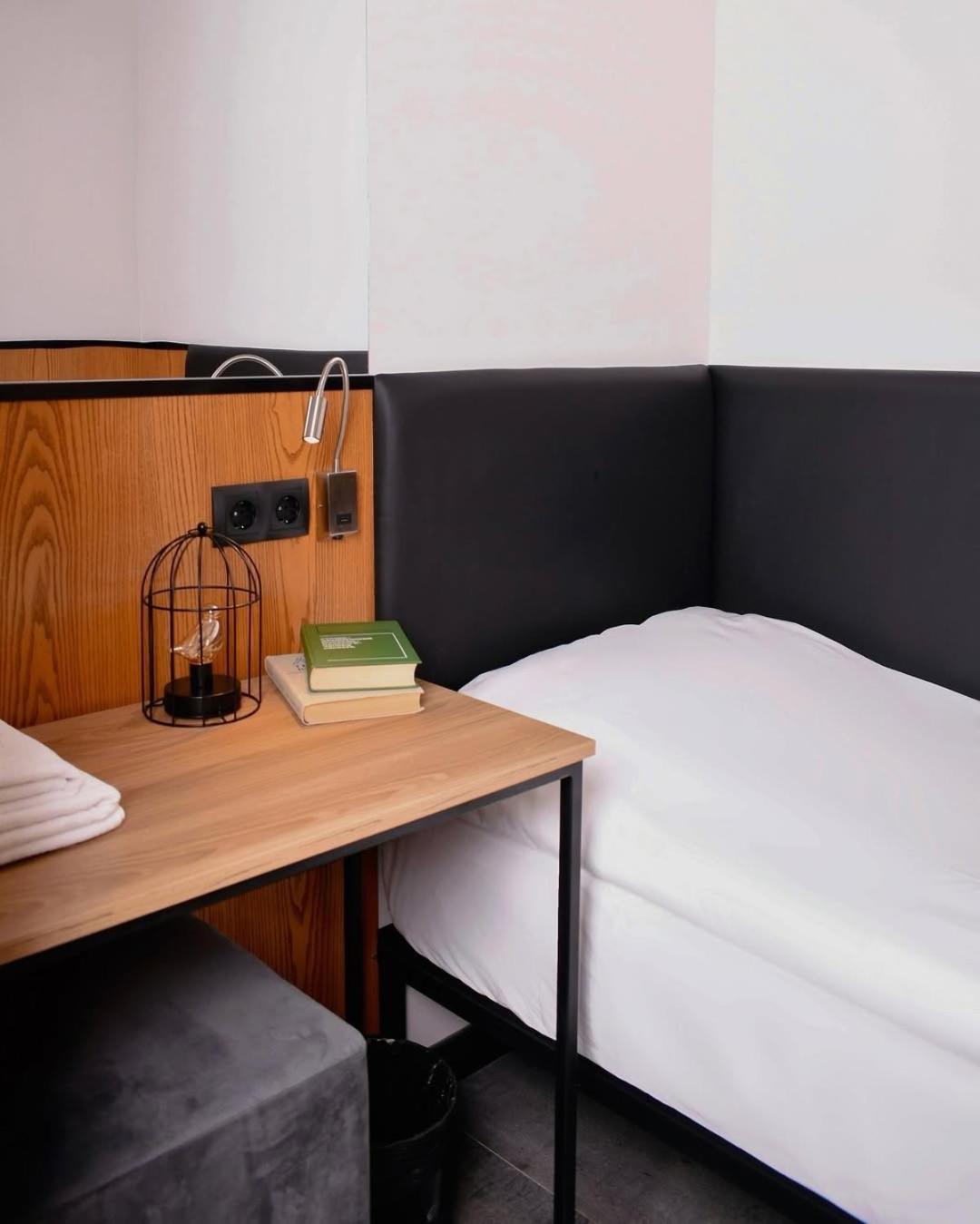 Orion Hostel Erévan Extérieur photo